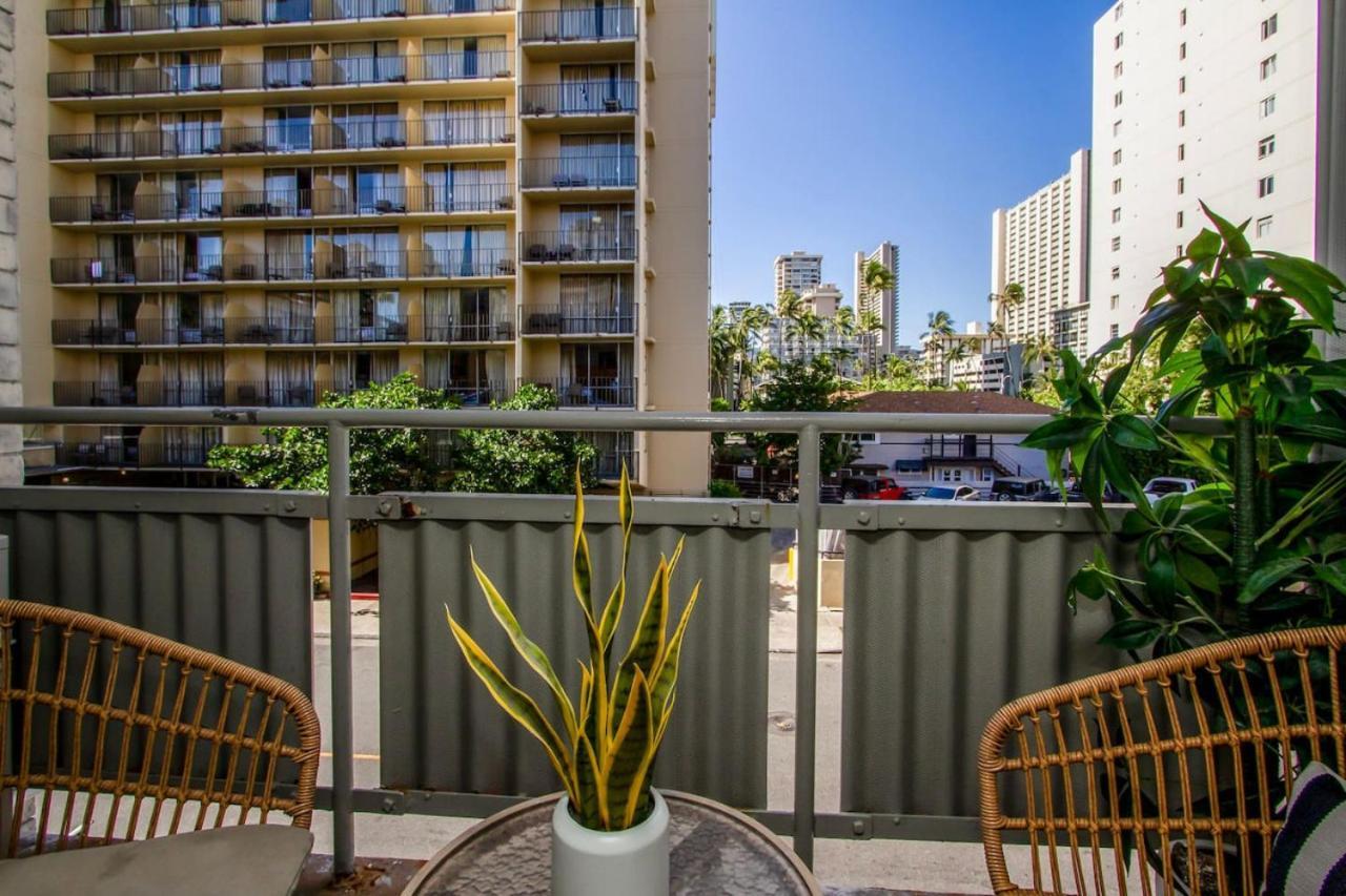 Hawaii Style Centrally Located With Full Kitchen Apartment Honolulu Exterior photo